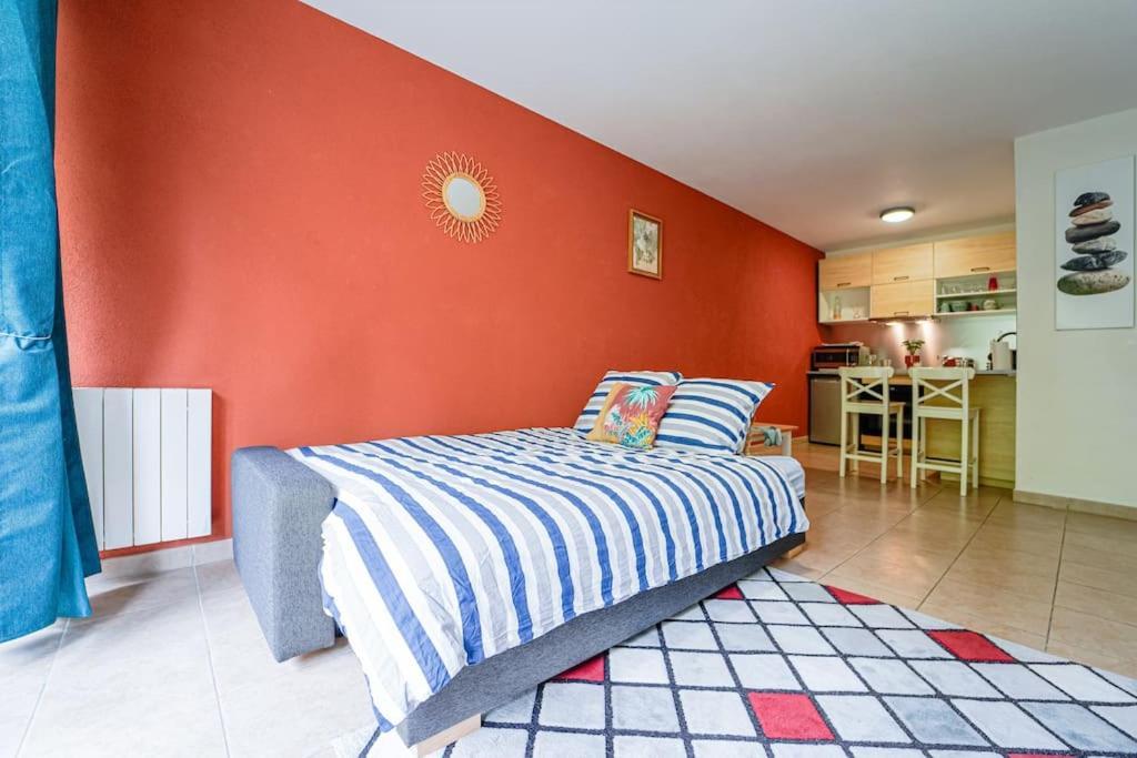 Montevrain Disney 10Mn Parking Prive Luaran gambar